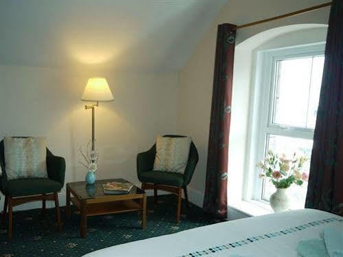 Belfield House Bed & Breakfast Shepton Mallet Exterior photo